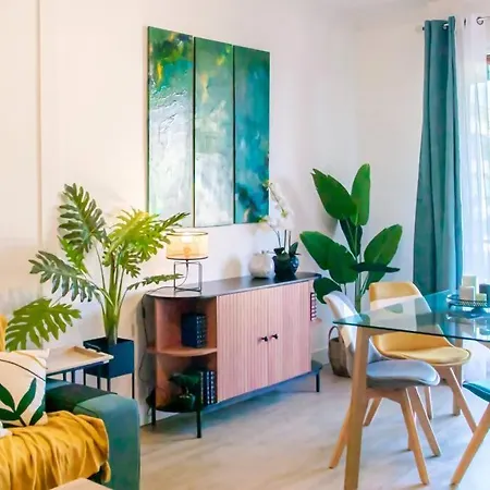 L45 St Marguerite Sea View/ Balcon, Parking Wifi Apartment